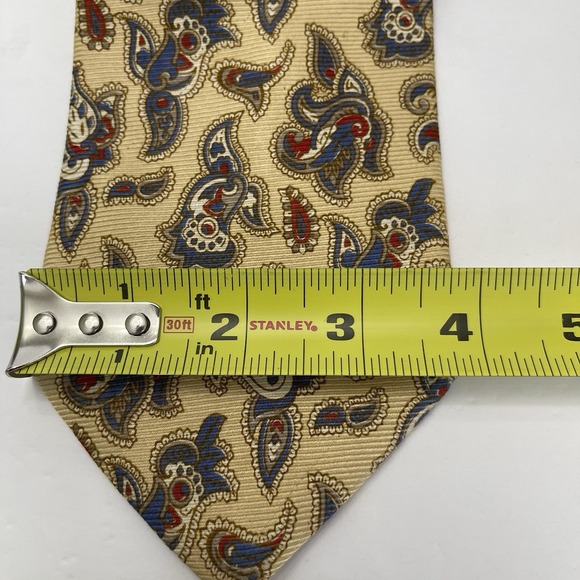 Jos A Bank Premier Collection Yellow Paisley Silk Tie 3.75" Wide‎ - Picture 5 of 5